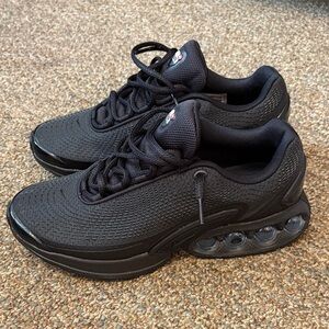 Nike Men’s All-Black Athletic Running Shoes